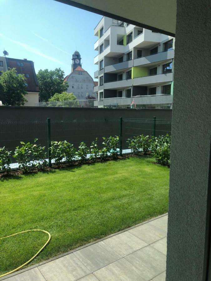 Garden Apartman Radnica - Private Parking Included Košice Eksteriør bilde